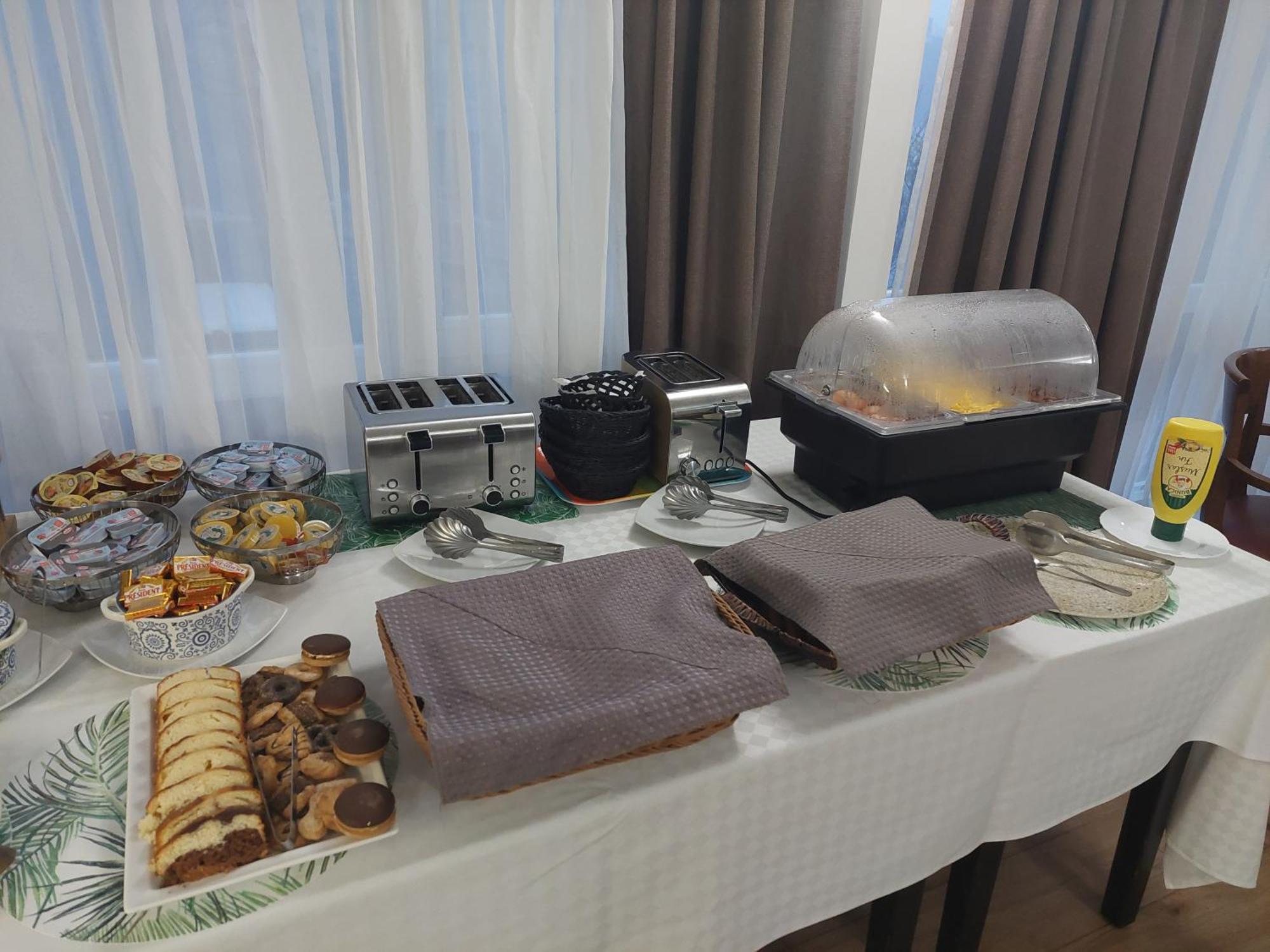 טימישוארה Hotel Pacific מראה חיצוני תמונה