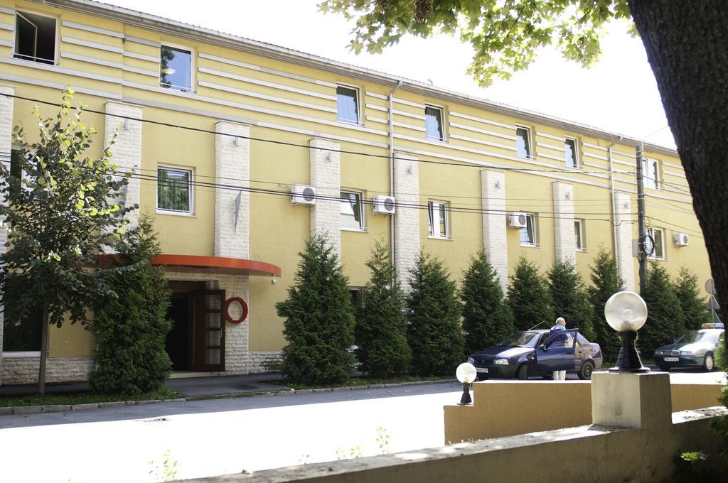 טימישוארה Hotel Pacific מראה חיצוני תמונה
